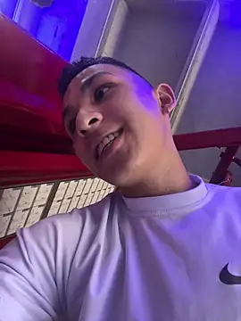 Snapshot of liuscast22 chatting on March 2025 04:12:02 PM liuscast22 online show from March 2025 04:12:02 PM