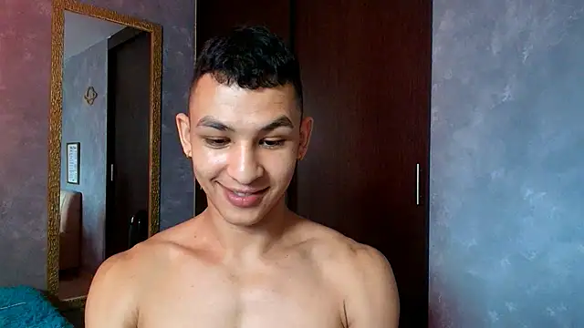 Snapshot of liuscast22 chatting on September 2025 11:54:02 AM liuscast22 online show from September 2025 11:54:02 AM