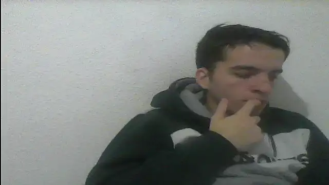 Tombgy07 online show from December 2024 09:00:02 PM