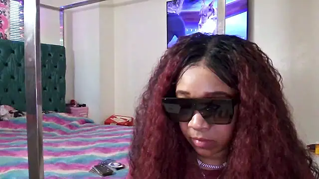 YasmineMinaj online show from January 2026 08:12:01 PM