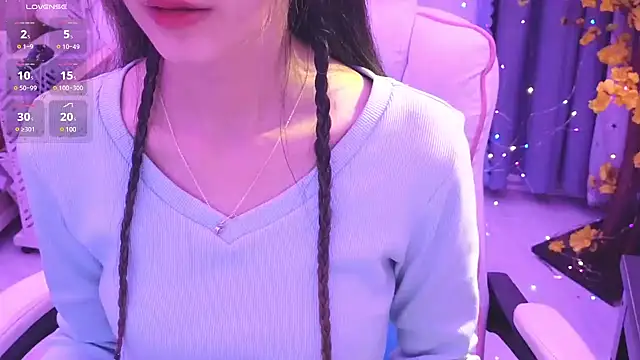 Snapshot of Your-Sunshine chatting on February 2025 04:11:01 PM Your-Sunshine online show from February 2025 04:11:01 PM