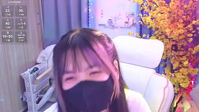 Snapshot of Your-Sunshine chatting on February 2025 07:21:01 PM Your-Sunshine online show from February 2025 07:21:01 PM