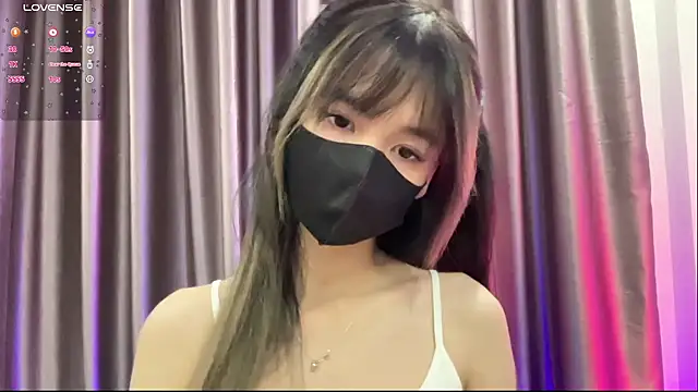 Snapshot of Your-Sunshine chatting on February 2025 03:52:02 PM Your-Sunshine online show from February 2025 03:52:02 PM