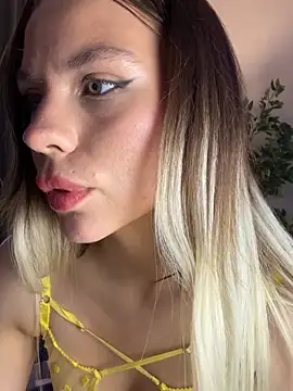 KittyKatyDream online show from March 2025 12:40:02 PM