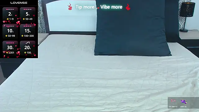 Snapshot of MissMilla chatting on September 2025 05:55:02 AM MissMilla online show from September 2025 05:55:02 AM