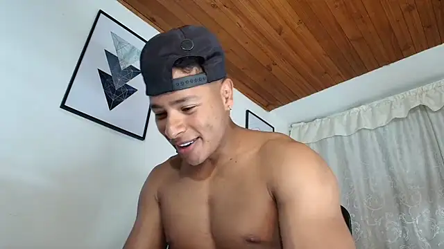 sam her online show from December 2025 09:10:02 PM