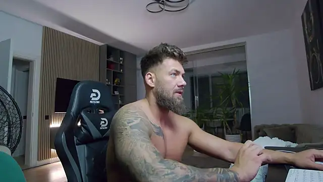 UbbeViking online show from January 2025 06:38:01 PM