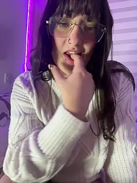 Snapshot of Megan_lu2 chatting on February 2025 04:21:01 AM Megan lu2 online show from February 2025 04:21:01 AM