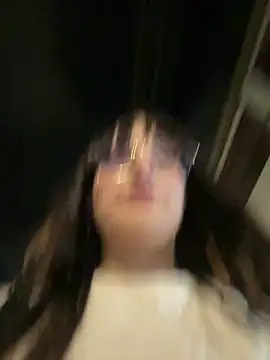 Snapshot of Megan_lu2 chatting on February 2025 11:57:02 PM Megan lu2 online show from February 2025 11:57:02 PM