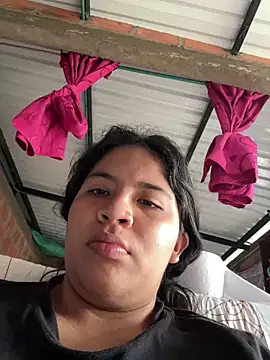 moncerrat luna online show from March 2025 02:44:01 PM