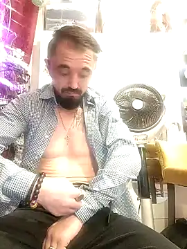 erbod Johnny online show from December 2025 01:03:01 AM