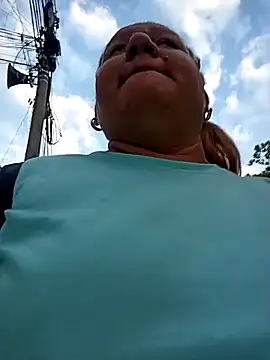 Snapshot of HORNY_MATURE25 chatting on January 2025 10:18:01 PM HORNY MATURE25 online show from January 2025 10:18:01 PM