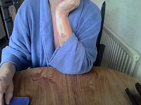 daddyflash online show from May 2026 11:05:02 AM