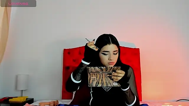 aliice walker  online show from December 2024 12:33:01 PM