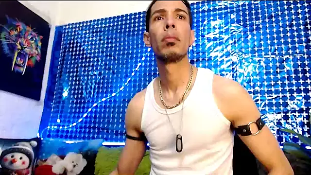 Snapshot of Mensecret69 chatting on December 2024 06:25:01 PM Mensecret69 online show from December 2024 06:25:01 PM