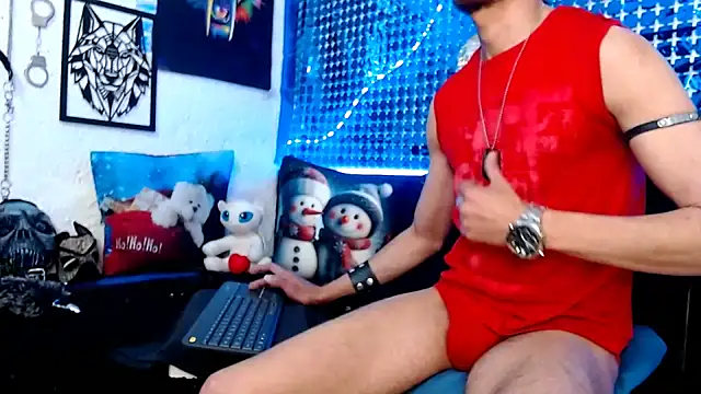 Snapshot of Mensecret69 chatting on December 2024 09:52:02 PM Mensecret69 online show from December 2024 09:52:02 PM