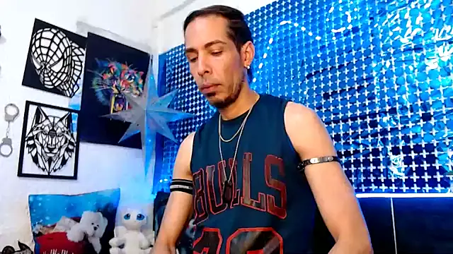 Snapshot of Mensecret69 chatting on December 2024 08:43:02 PM Mensecret69 online show from December 2024 08:43:02 PM