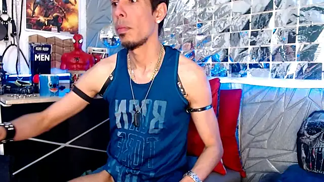 Snapshot of Mensecret69 chatting on February 2025 08:20:02 PM Mensecret69 online show from February 2025 08:20:02 PM