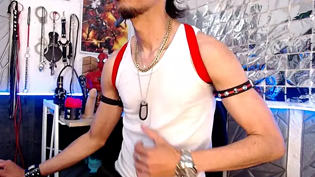 Snapshot of Mensecret69 chatting on February 2025 04:30:02 PM Mensecret69 online show from February 2025 04:30:02 PM