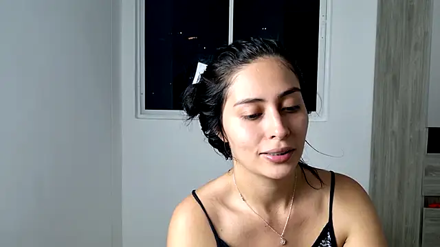 Sophie  Foxxx online show from January 2025 01:08:01 AM