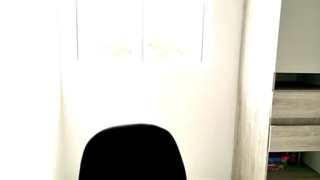 Sophie  Foxxx online show from January 2025 09:40:01 PM