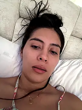 Sophie  Foxxx online show from October 2025 04:07:02 PM