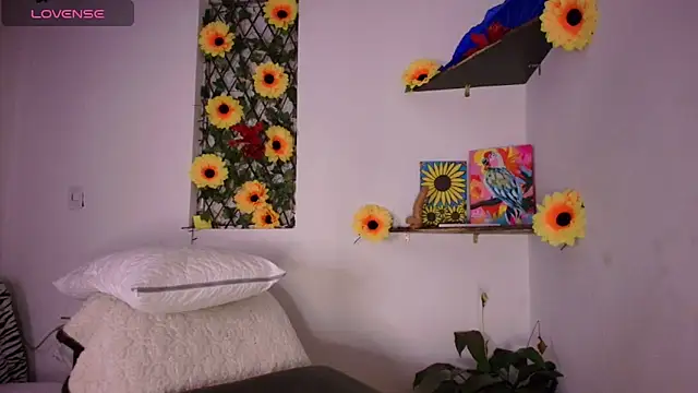 kisstarxxx online show from February 2026 03:02:01 AM