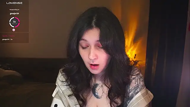 Snapshot of kshishtan chatting on November 2025 06:01:01 AM kshishtan online show from November 2025 06:01:01 AM