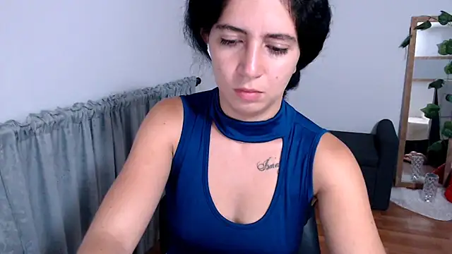 Snapshot of samantha_baby_ chatting on November 2025 05:46:01 AM samantha baby online show from November 2025 05:46:01 AM