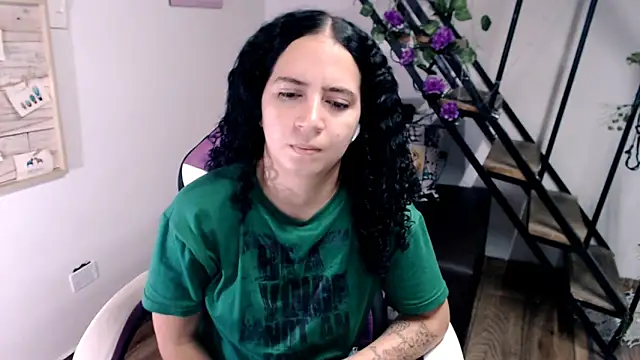 Snapshot of samantha_baby_ chatting on February 2026 07:18:01 AM samantha baby online show from February 2026 07:18:01 AM