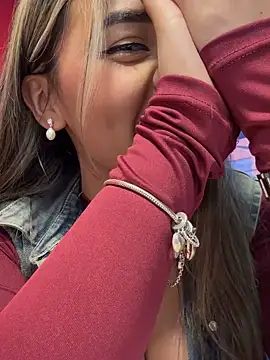 Tiana saenz online show from September 2025 10:31:01 PM