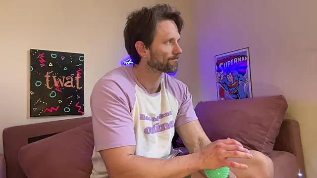 alexmannd online show from April 2026 10:44:01 PM