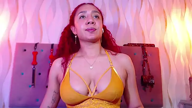 IsabelaLatina online show from February 2026 04:46:02 AM