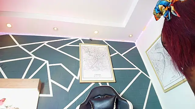 KAROL-SCOTT online show from September 2025 07:58:02 PM