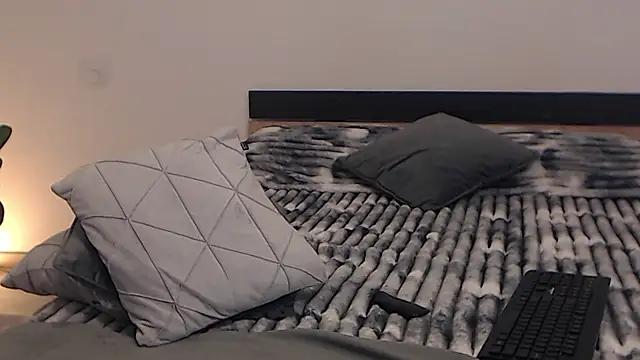 Snapshot of YourSweetSinn chatting on January 2025 03:36:01 PM YourSweetSinn online show from January 2025 03:36:01 PM