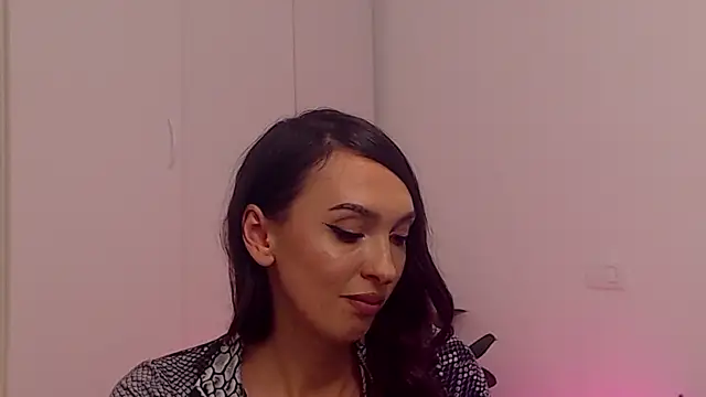 Snapshot of YourSweetSinn chatting on March 2025 09:15:02 PM YourSweetSinn online show from March 2025 09:15:02 PM