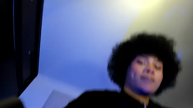 Snapshot of Apotheosis01 chatting on February 2025 10:26:01 AM Apotheosis01 online show from February 2025 10:26:01 AM