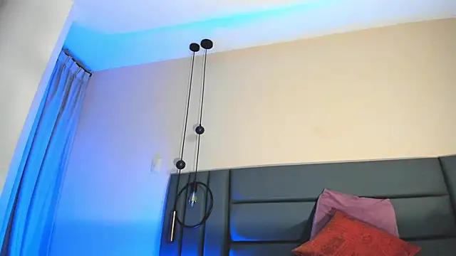 NoraDasilva online show from November 2025 11:14:02 PM