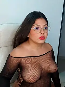 kiara-evans02 online show from September 2025 10:23:02 PM