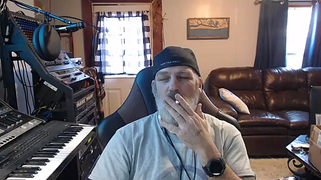 jimdacbin420 online show from February 2025 08:26:01 PM