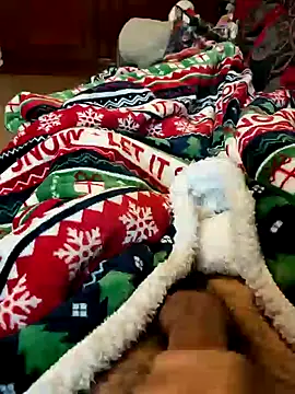 Snapshot of Ouram_81 chatting on December 2024 09:23:01 AM Ouram 81 online show from December 2024 09:23:01 AM