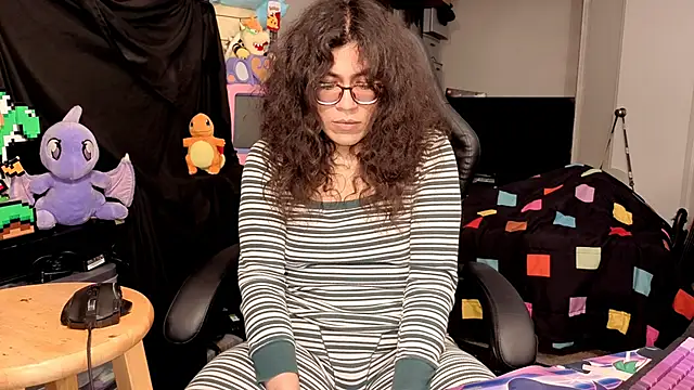 ShinyCherub online show from December 2025 01:55:02 AM