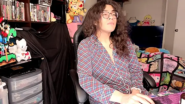 ShinyCherub online show from March 2026 03:29:01 PM