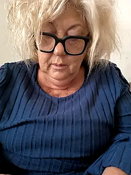 Merilulla online show from October 2025 11:16:01 AM