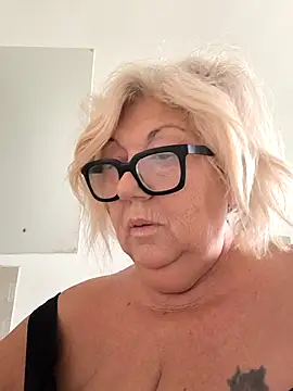 Merilulla online show from October 2025 01:20:01 PM