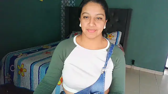 Snapshot of almaswan1 chatting on November 2025 05:22:01 PM almaswan1 online show from November 2025 05:22:01 PM