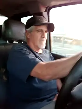 Snapshot of TTolbert chatting on March 2025 01:43:02 PM TTolbert online show from March 2025 01:43:02 PM