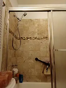 Snapshot of TTolbert chatting on November 2025 05:30:02 AM TTolbert online show from November 2025 05:30:02 AM