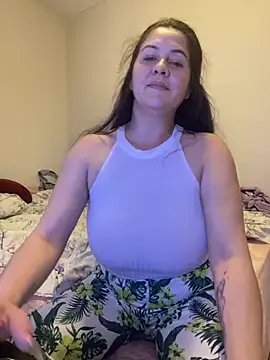 Snapshot of newgirl19 chatting on February 2025 09:47:01 PM newgirl19 online show from February 2025 09:47:01 PM
