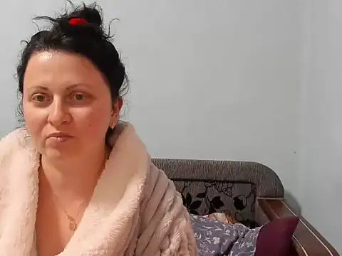 Lillian2 online show from December 2024 12:36:01 PM